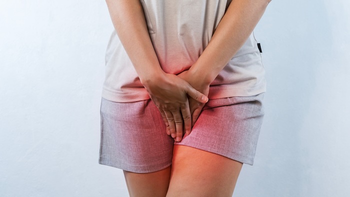 Bi hài chị em làm đẹp vùng kín