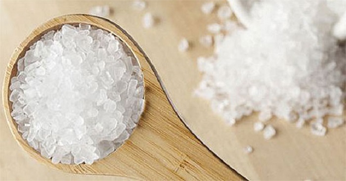 Làm trắng vùng kín cấp tốc
