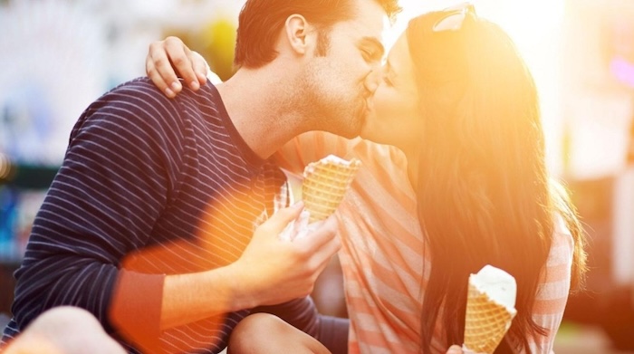 Thu hẹp trắng hồng vùng kín