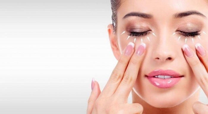Cách chống nhăn đuôi mắt