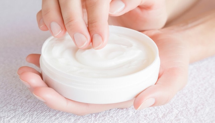 Cách làm mờ nếp nhăn khoé miệng