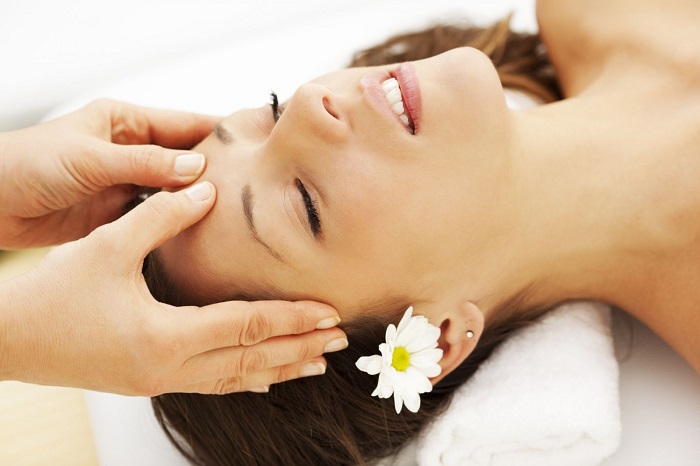 Cơ mặt bị chảy xệ