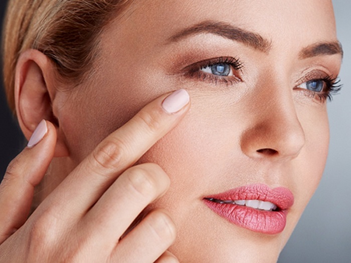 Kem trị nếp nhăn dưới mắt