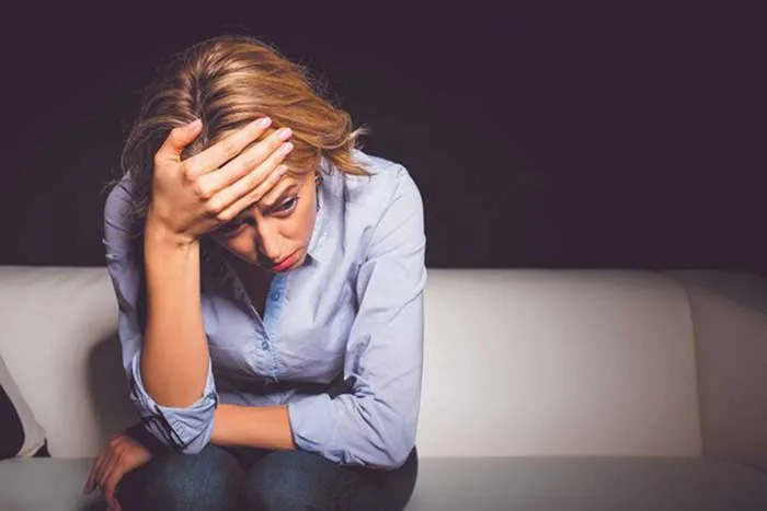 Kem trị nhăn vùng mắt của nga Kem trị nhăn vùng mắt của nga