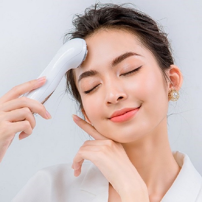 Nâng cơ mặt bằng máy