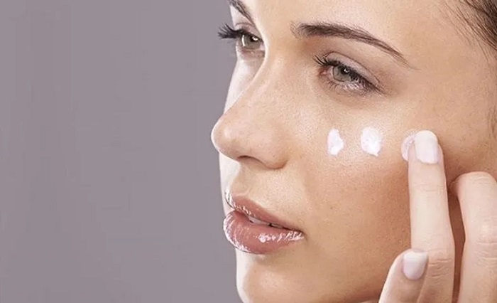 Sản phẩm trị nếp nhăn ở mắt