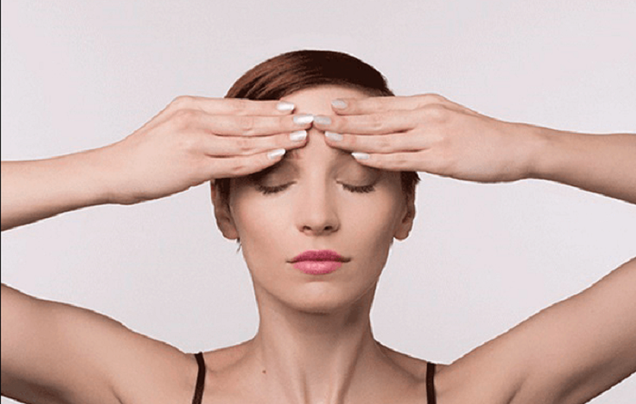 Trán hay nhăn Trán hay nhăn