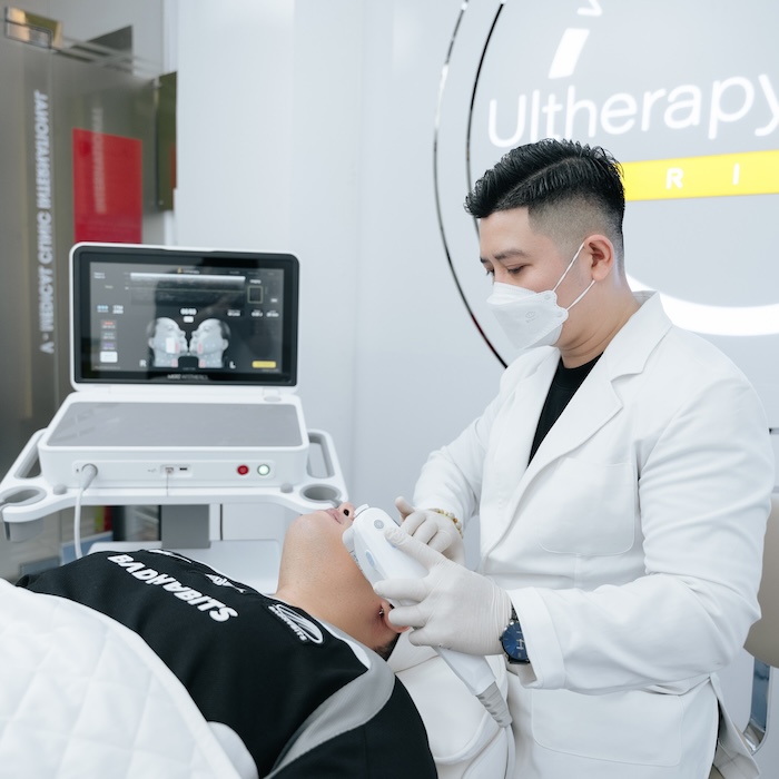 Cách trị nám hàm râu