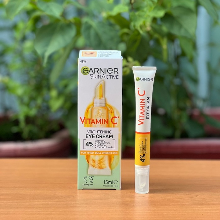 Kem trị thâm mắt garnier