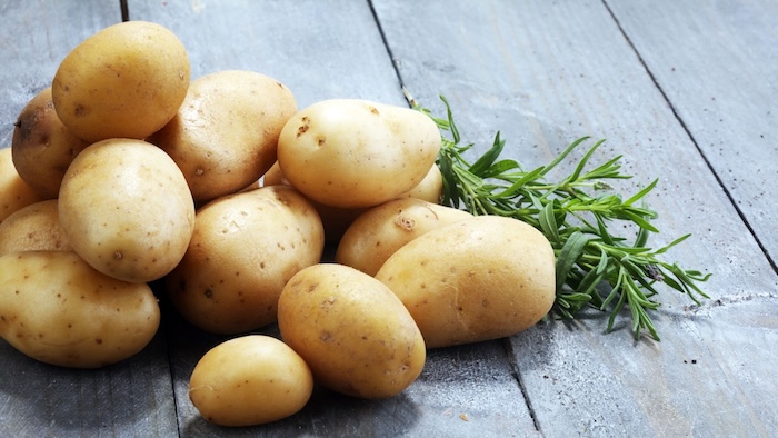 Trị nám bằng khoai tây Trị nám bằng khoai tây