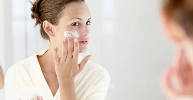 Dược mỹ phẩm trị nám