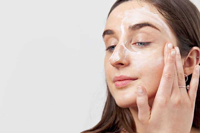 Kem dưỡng da trị thâm nám