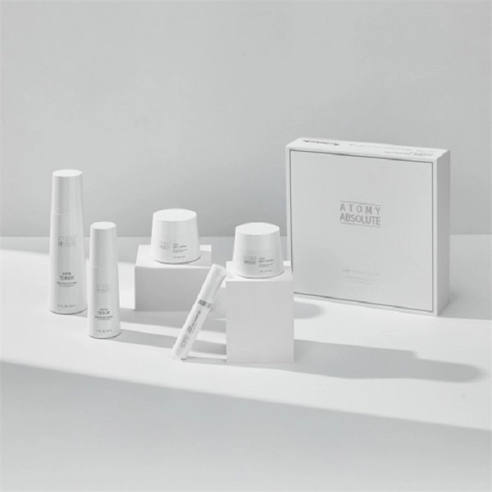 Kem trị nám atomy hàn quốc