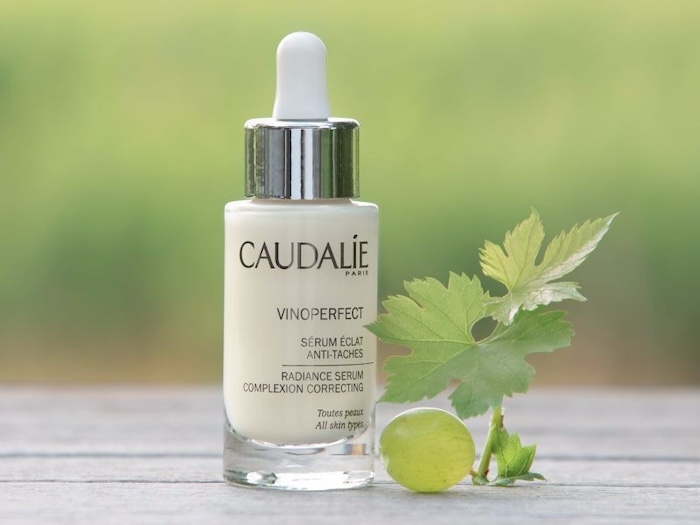 Serum trị nám caudalie