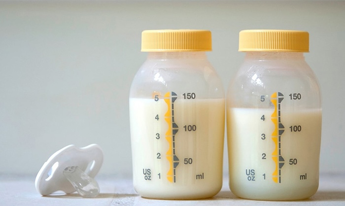 Trị nám sau sinh bằng sữa mẹ Trị nám sau sinh bằng sữa mẹ