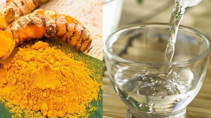 Trị nám bằng tinh bột nghệ và rượu Trị nám bằng tinh bột nghệ và rượu