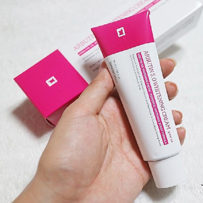 Alpha arbutin trị nám