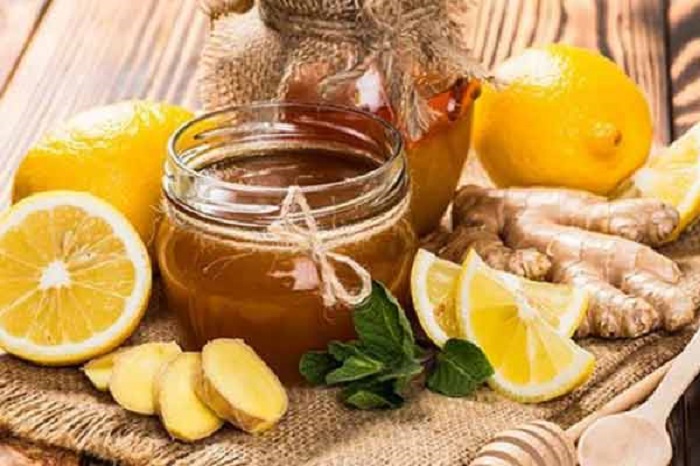 Mật ong và chanh trị nám