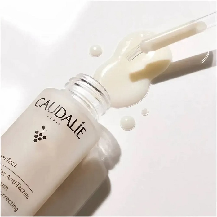 Review tinh chất trị nám caudalie Review tinh chất trị nám caudalie